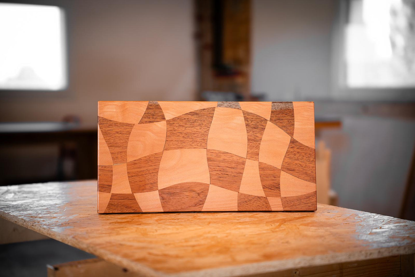 Tagliere "Irregolare" Rovere/Noce/Mogano - articolo 1802501