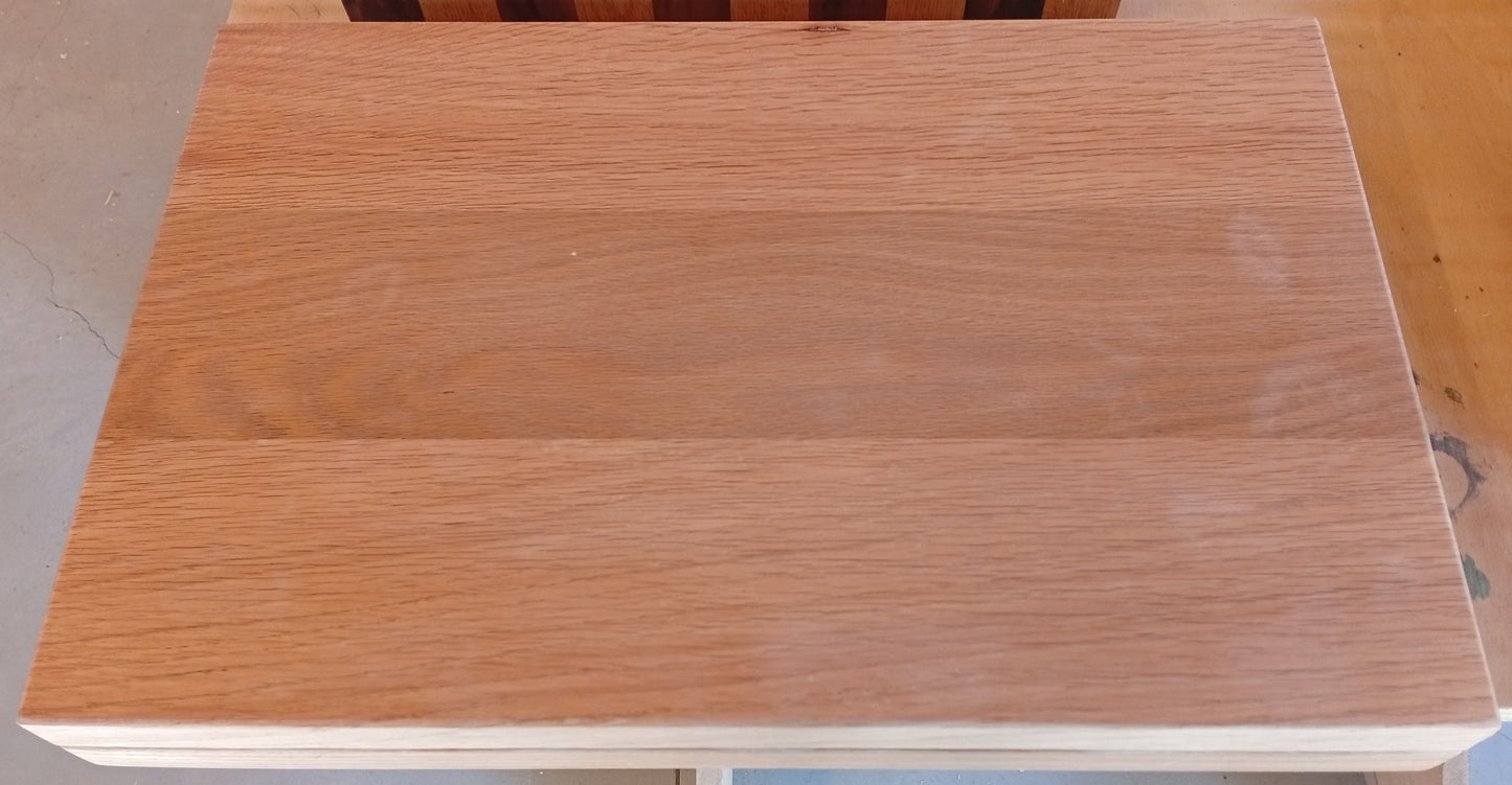 Tagliere con bordo battuta in rovere - articolo 1602501