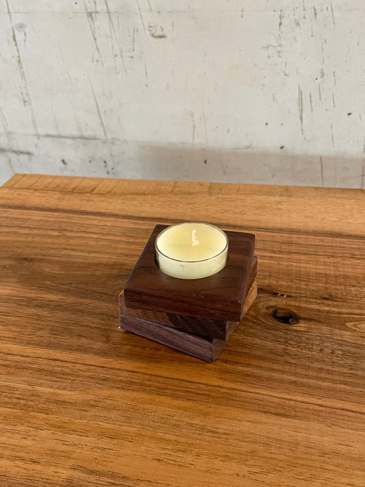 Porta lumino in legno di noce